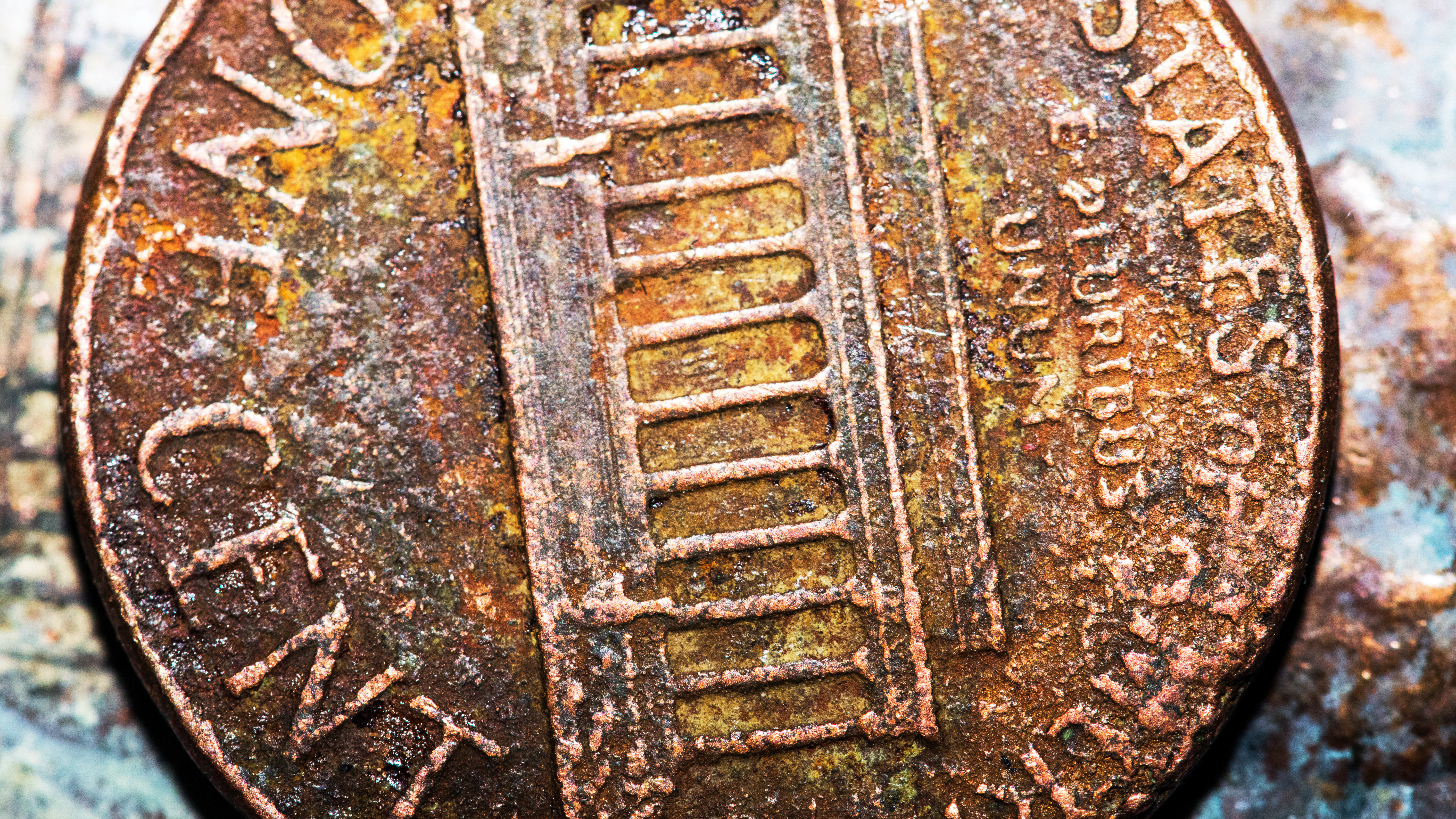 The Currency of Grief By Leili Najmabadi